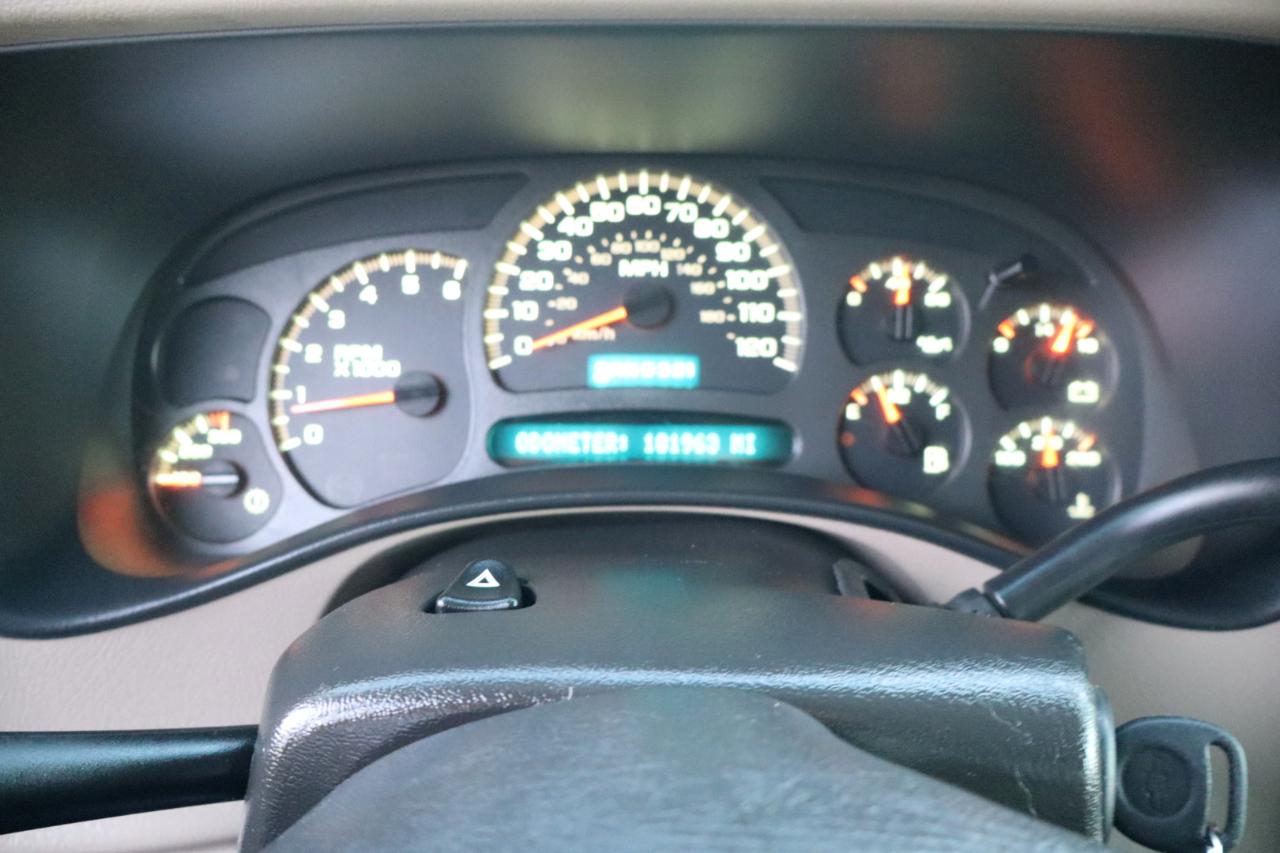 Chevrolet Silverado 3500 Crew Cab 167" WB 4WD SRW LT 2004