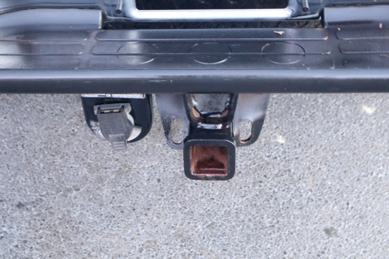Chevrolet Silverado 3500 Crew Cab 167" WB 4WD SRW LT 2004