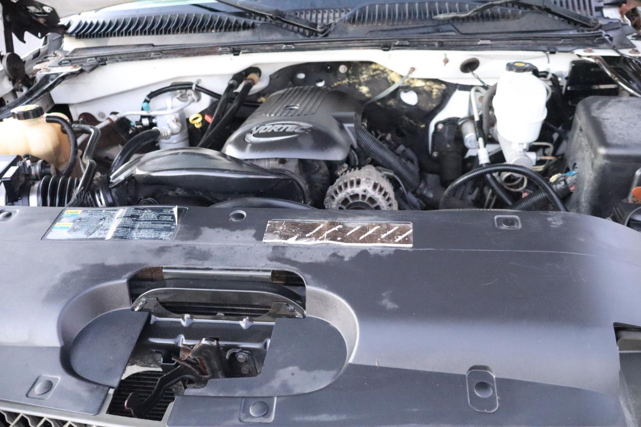 Chevrolet Silverado 3500 Crew Cab 167" WB 4WD SRW LT 2004