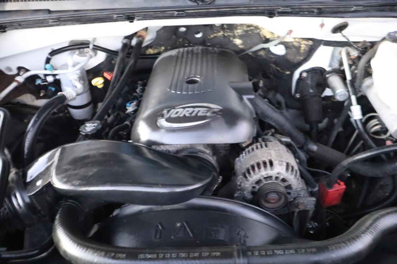 Chevrolet Silverado 3500 Crew Cab 167" WB 4WD SRW LT 2004