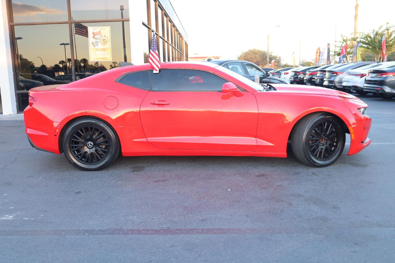 Chevrolet Camaro 2dr Cpe 1LS 2019