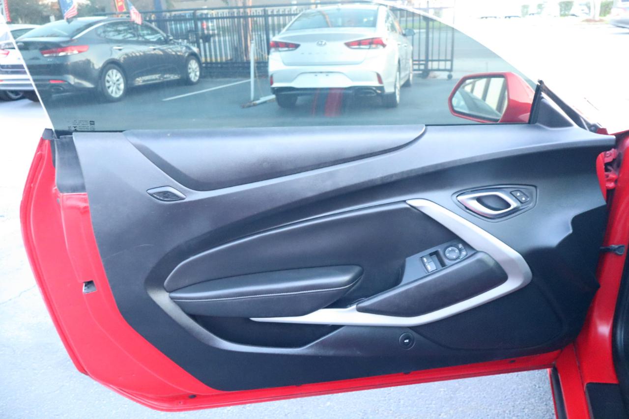 Chevrolet Camaro 2dr Cpe 1LS 2019