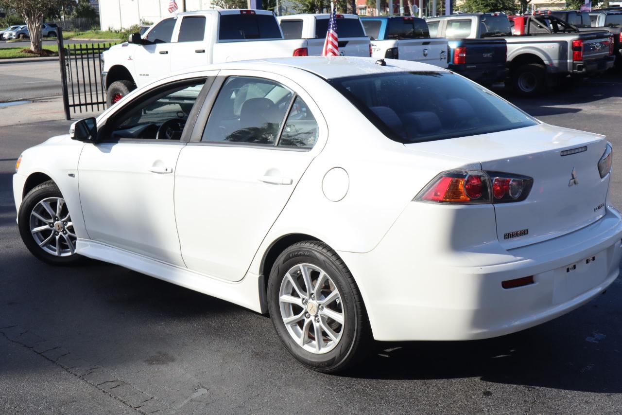Mitsubishi Lancer 4dr Sdn Man ES FWD 2016