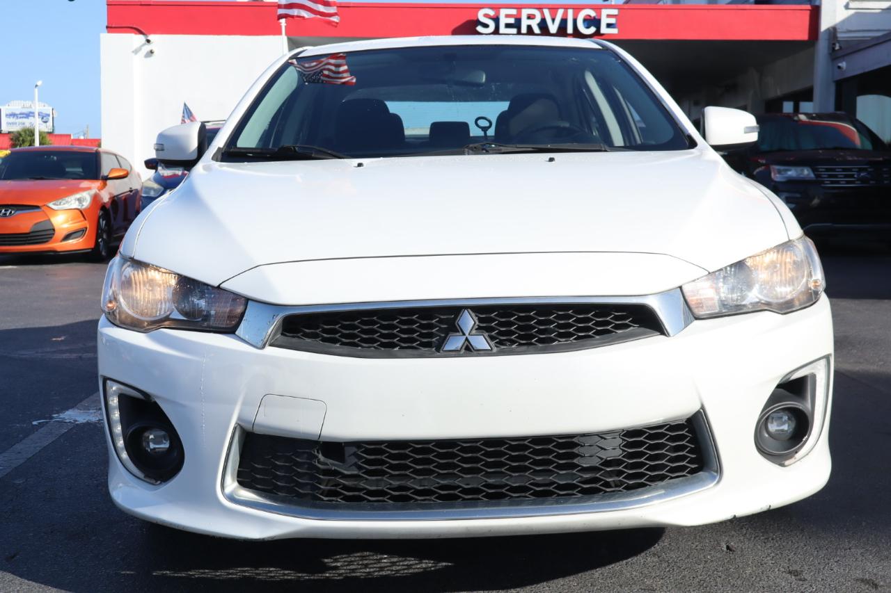 Mitsubishi Lancer 4dr Sdn Man ES FWD 2016