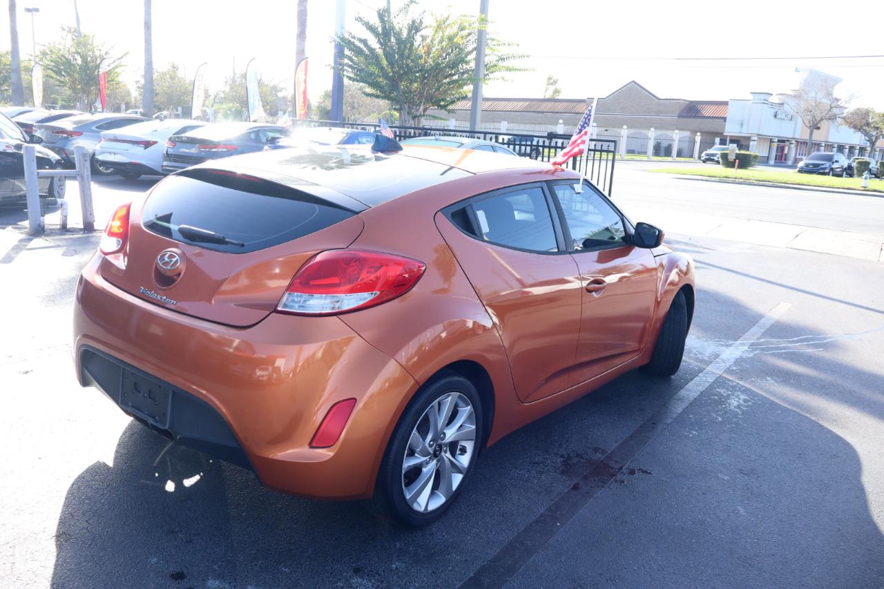 Hyundai Veloster 3dr Cpe Auto 2016