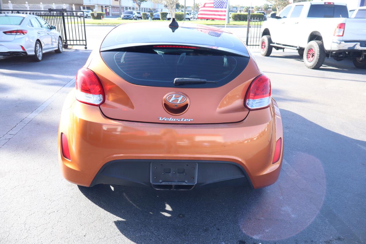 Hyundai Veloster 3dr Cpe Auto 2016