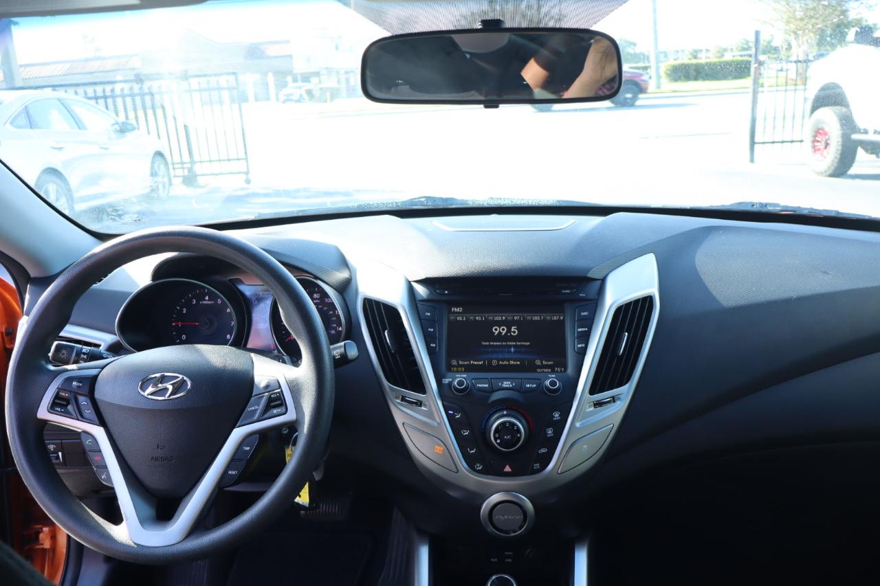 Hyundai Veloster 3dr Cpe Auto 2016