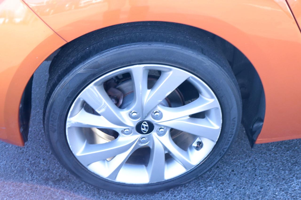 Hyundai Veloster 3dr Cpe Auto 2016