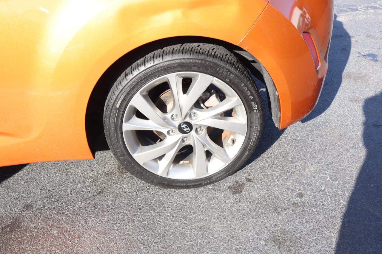 Hyundai Veloster 3dr Cpe Auto 2016