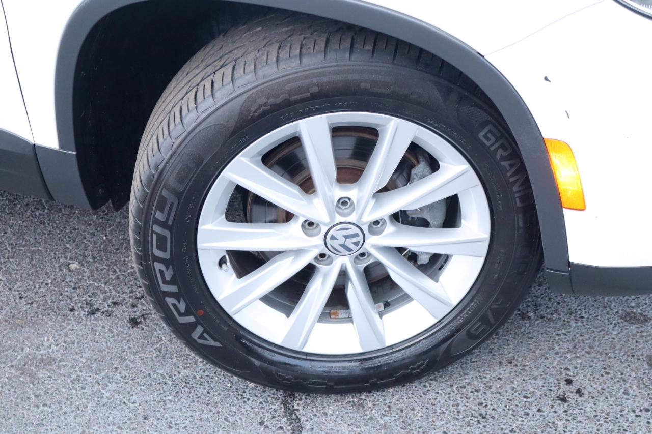 Volkswagen Tiguan Limited 2.0T FWD 2018