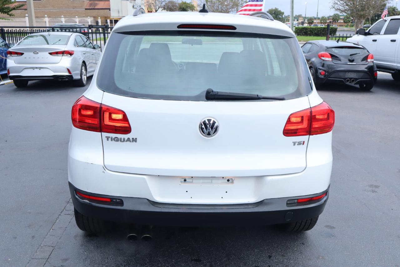 Volkswagen Tiguan Limited 2.0T FWD 2018