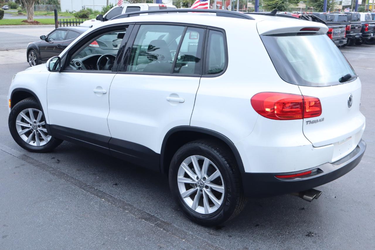 Volkswagen Tiguan Limited 2.0T FWD 2018
