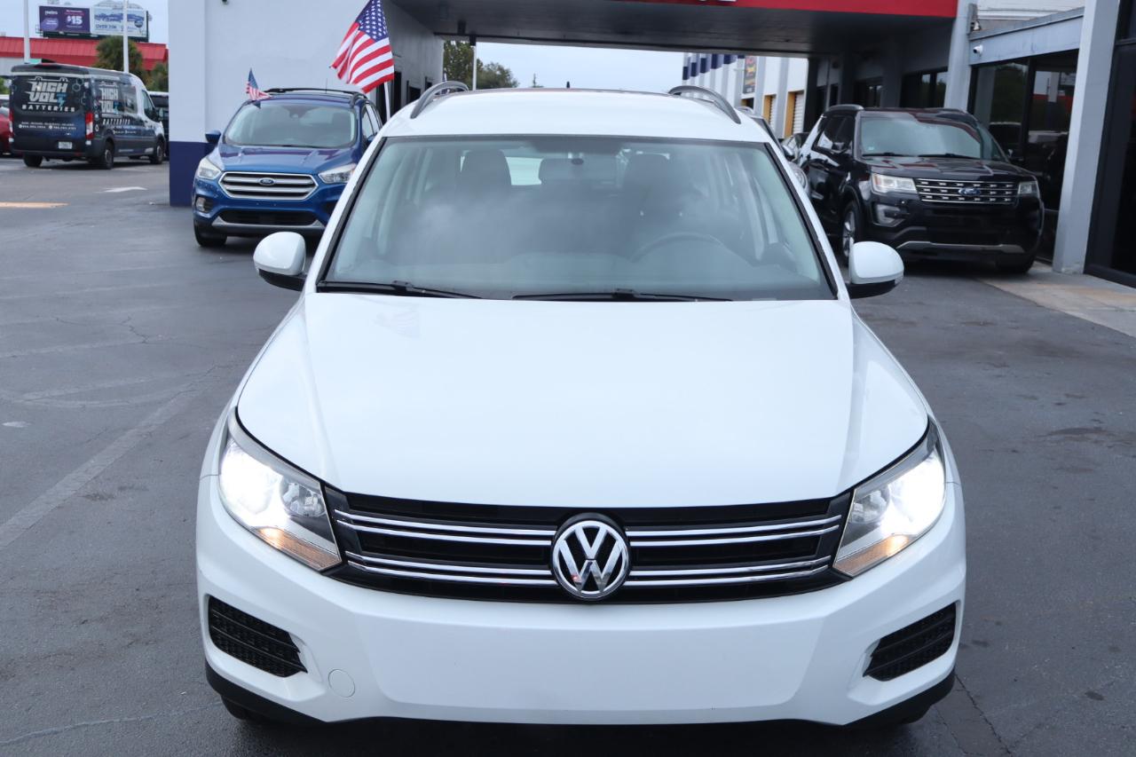 Volkswagen Tiguan Limited 2.0T FWD 2018