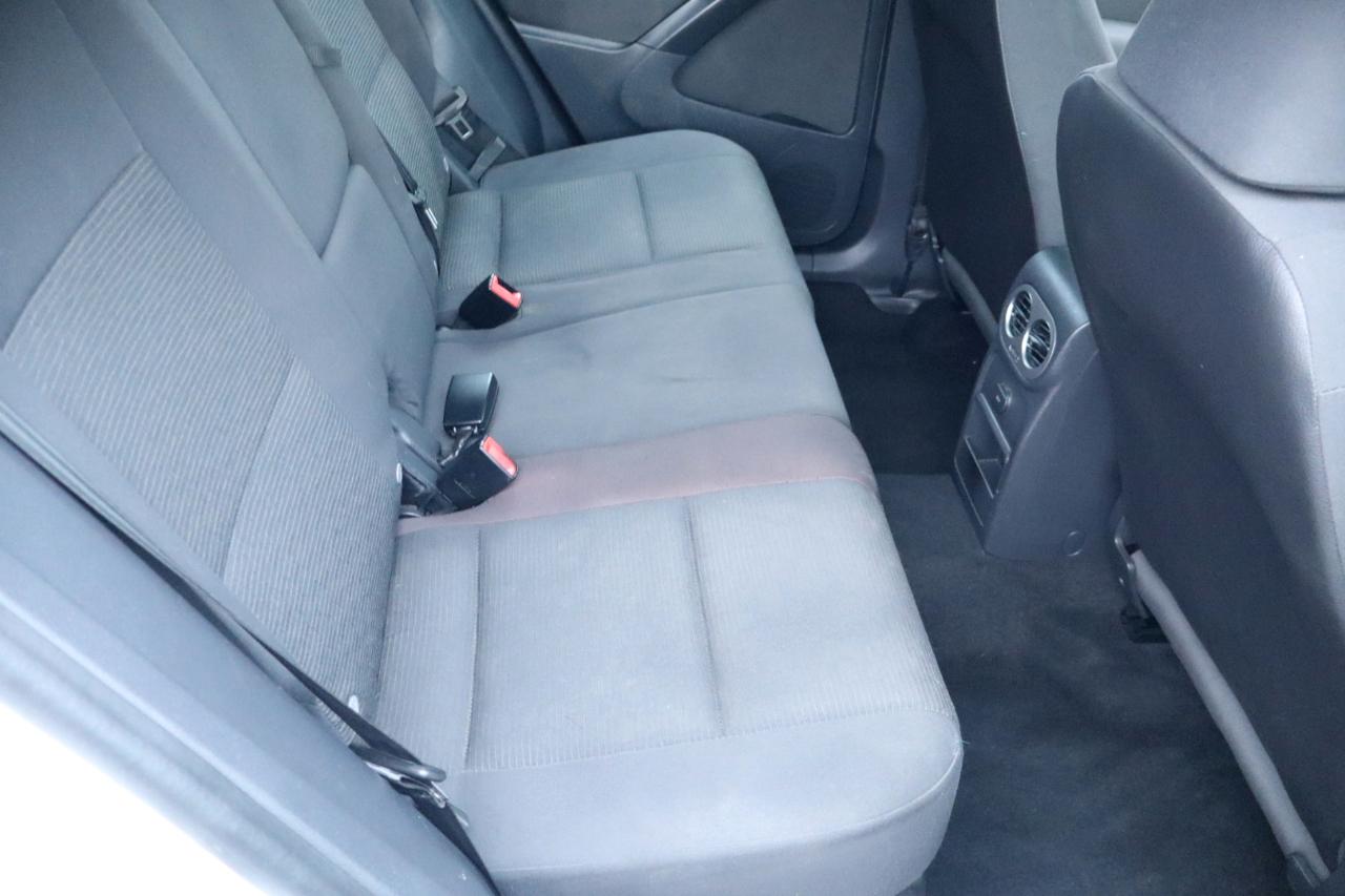 Volkswagen Tiguan Limited 2.0T FWD 2018