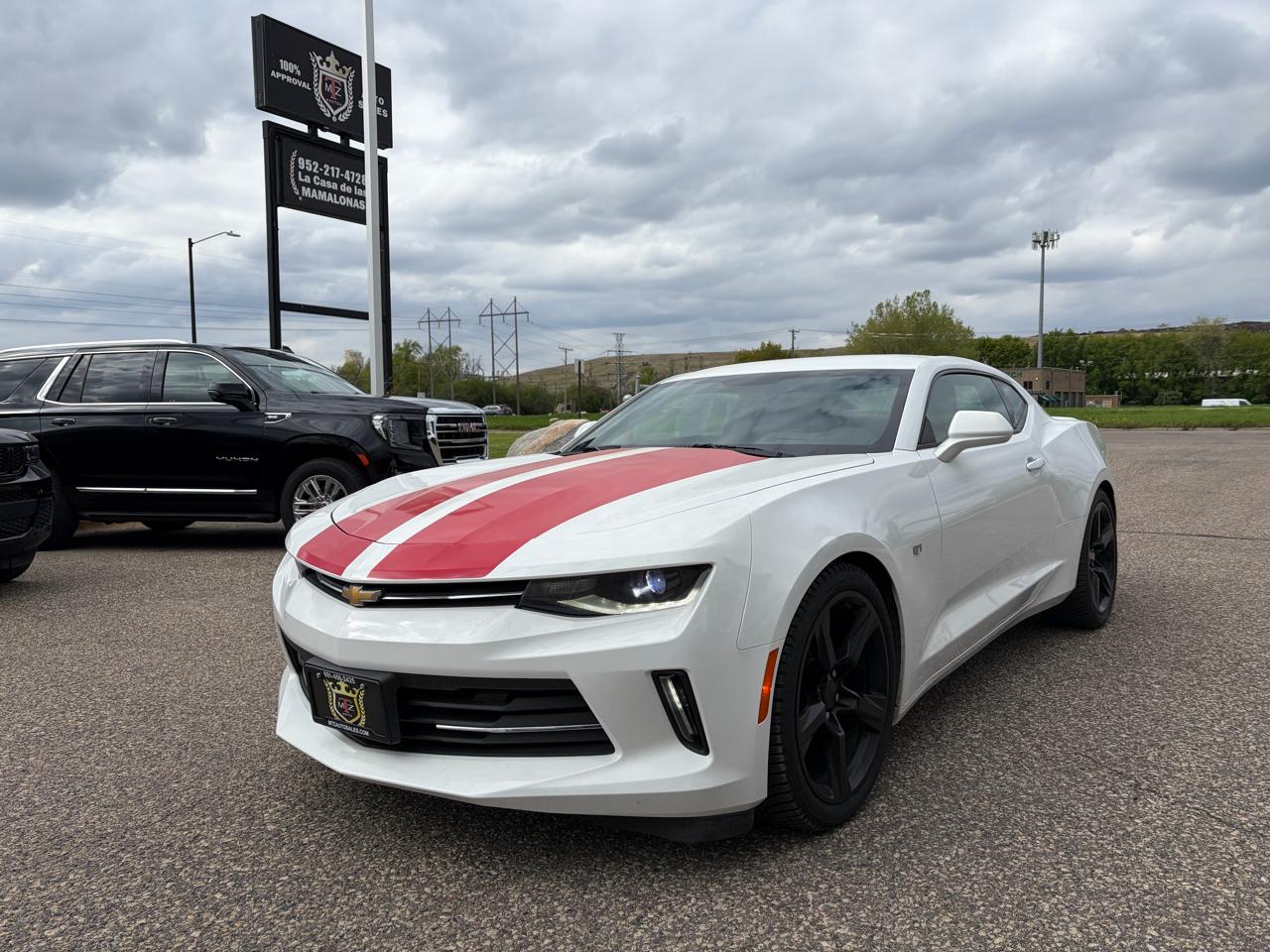 2017 Chevrolet Camaro 2dr Cpe 2LT