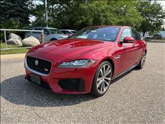 2017 Jaguar XF 