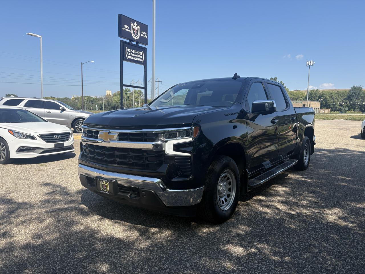 2023 Chevrolet Silverado 1500 4WD Crew Cab 147" LT w/1LT