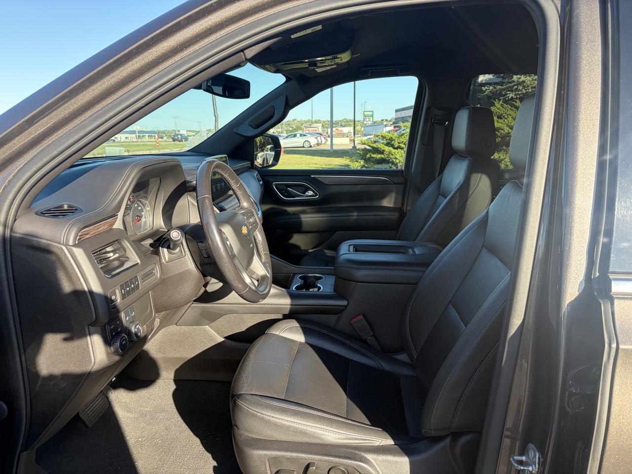 Chevrolet Tahoe 4WD 4dr LT 2021
