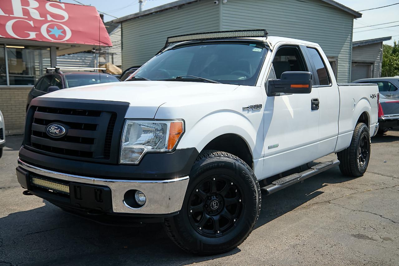 Ford F-150 photo 2