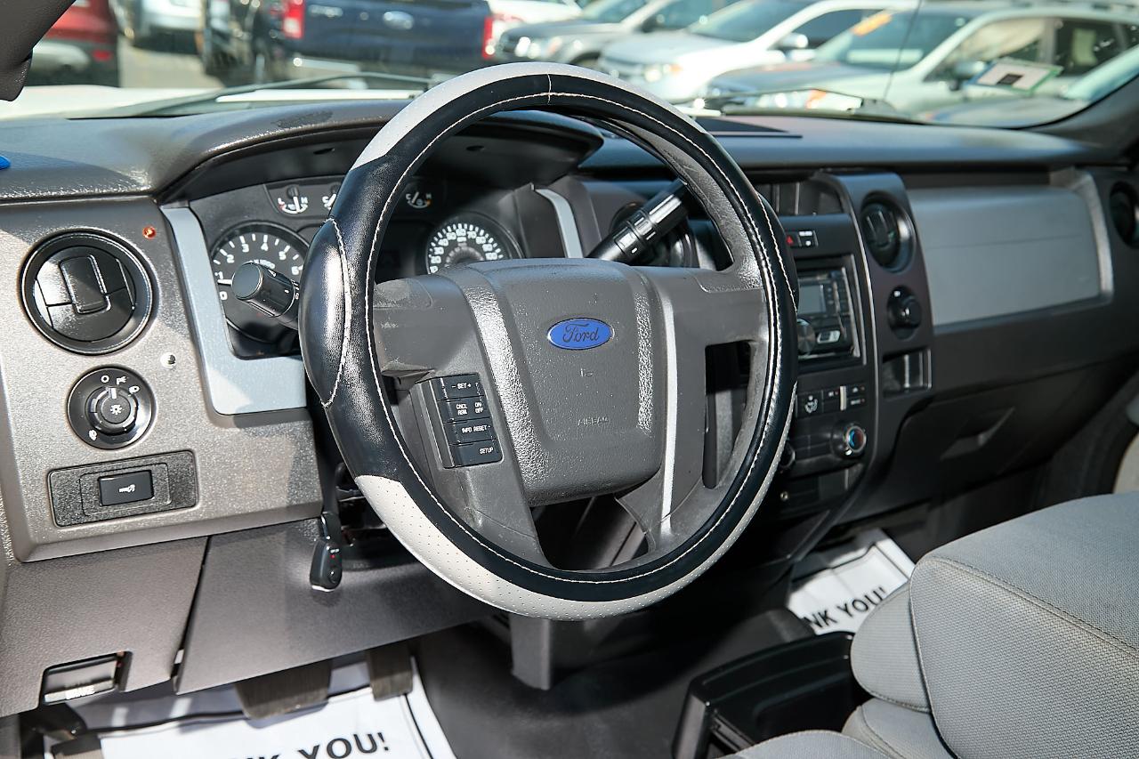 Ford F-150 photo 18