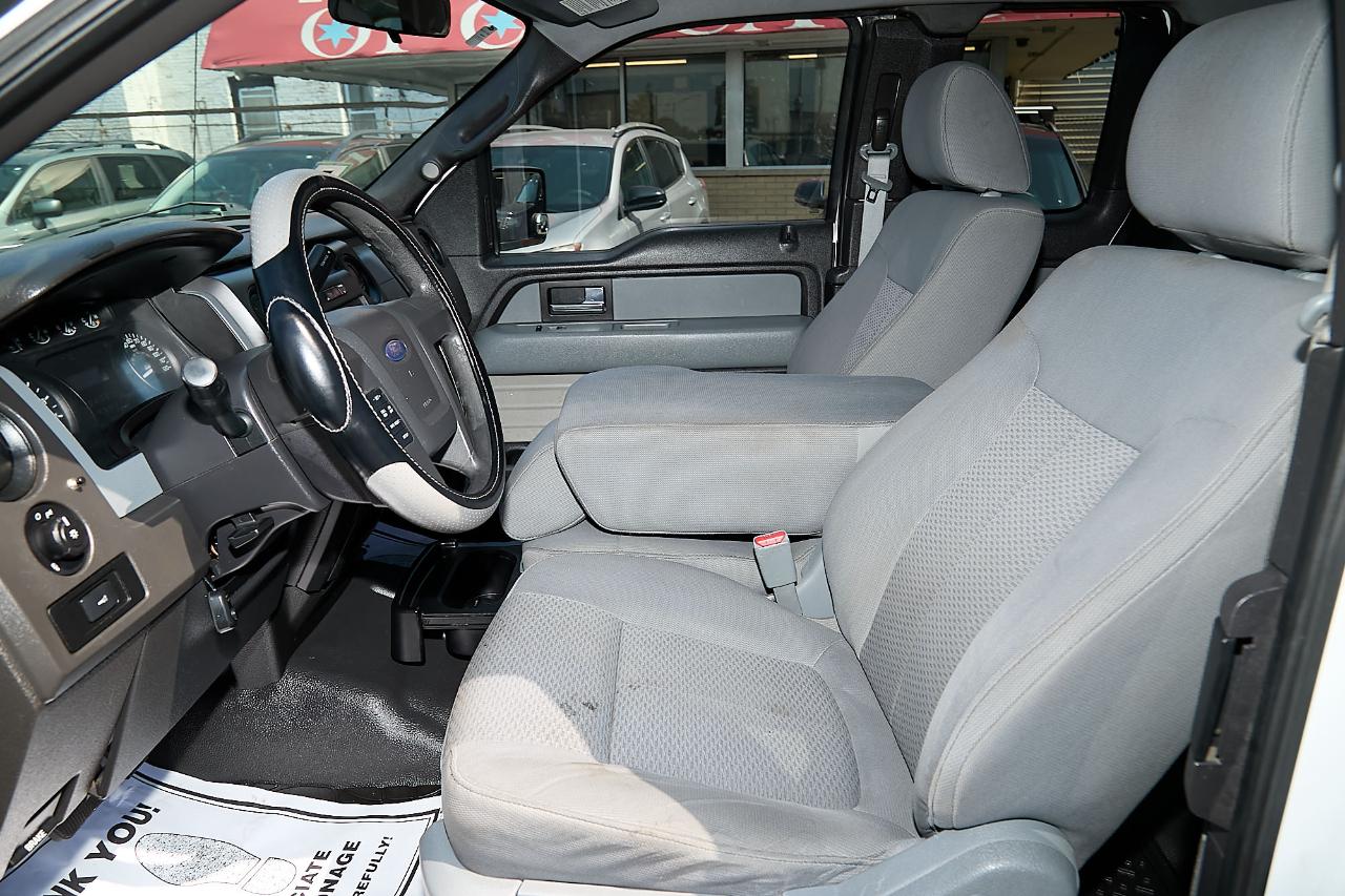 Ford F-150 photo 19