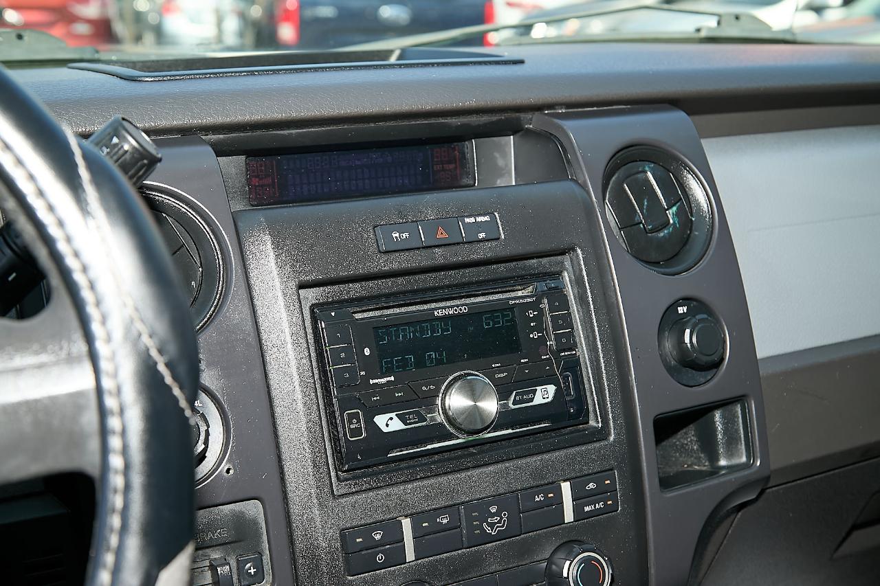 Ford F-150 photo 21