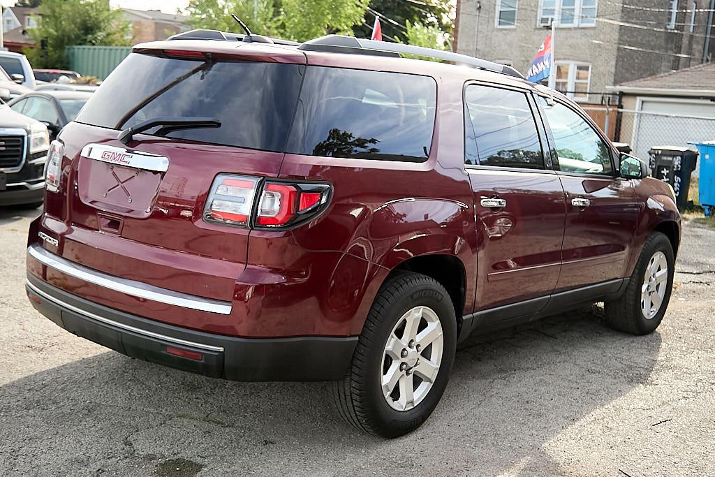 GMC Acadia photo 9