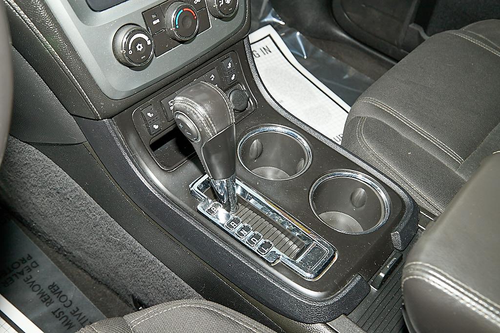 GMC Acadia photo 18