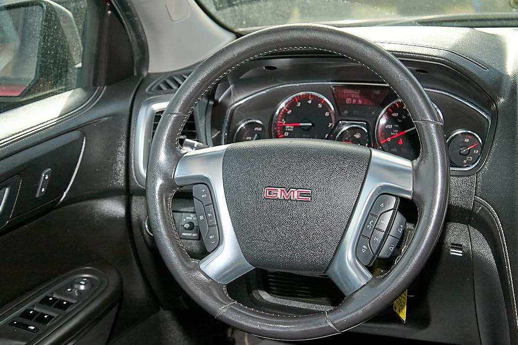 GMC Acadia photo 27