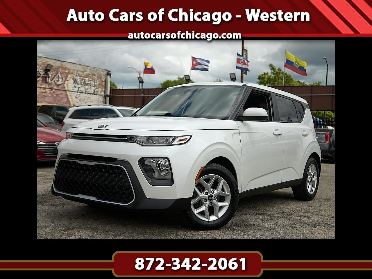 White 2021 Kia Soul SUV / Crossover Front-Wheel Drive Continuously Variable Transmission