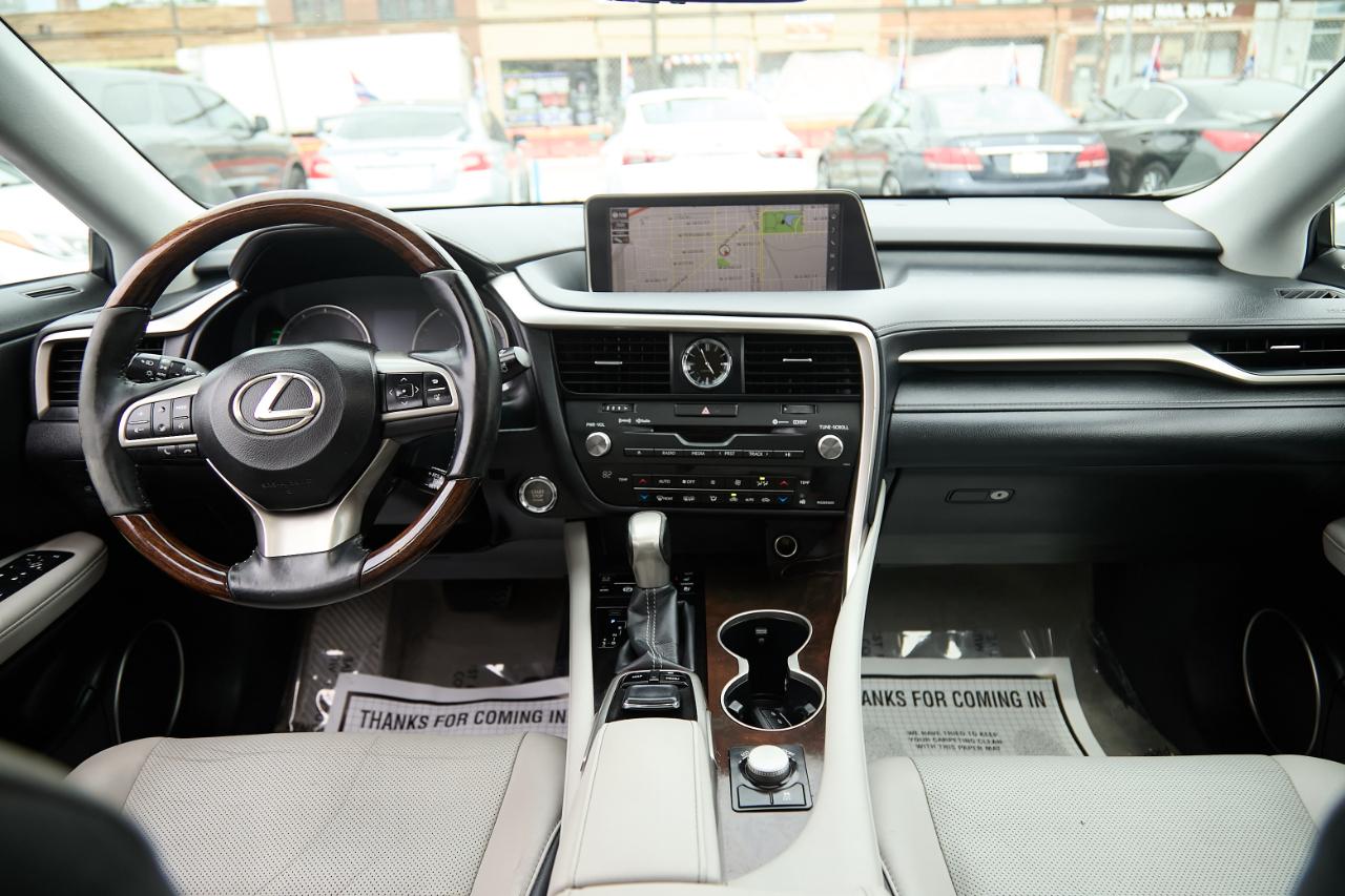 Lexus RX photo 3