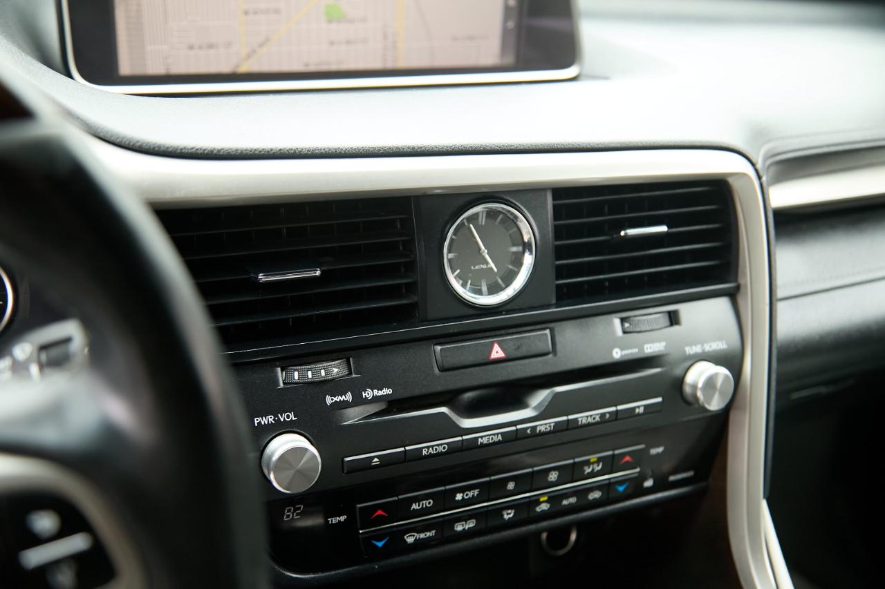 Lexus RX photo 18
