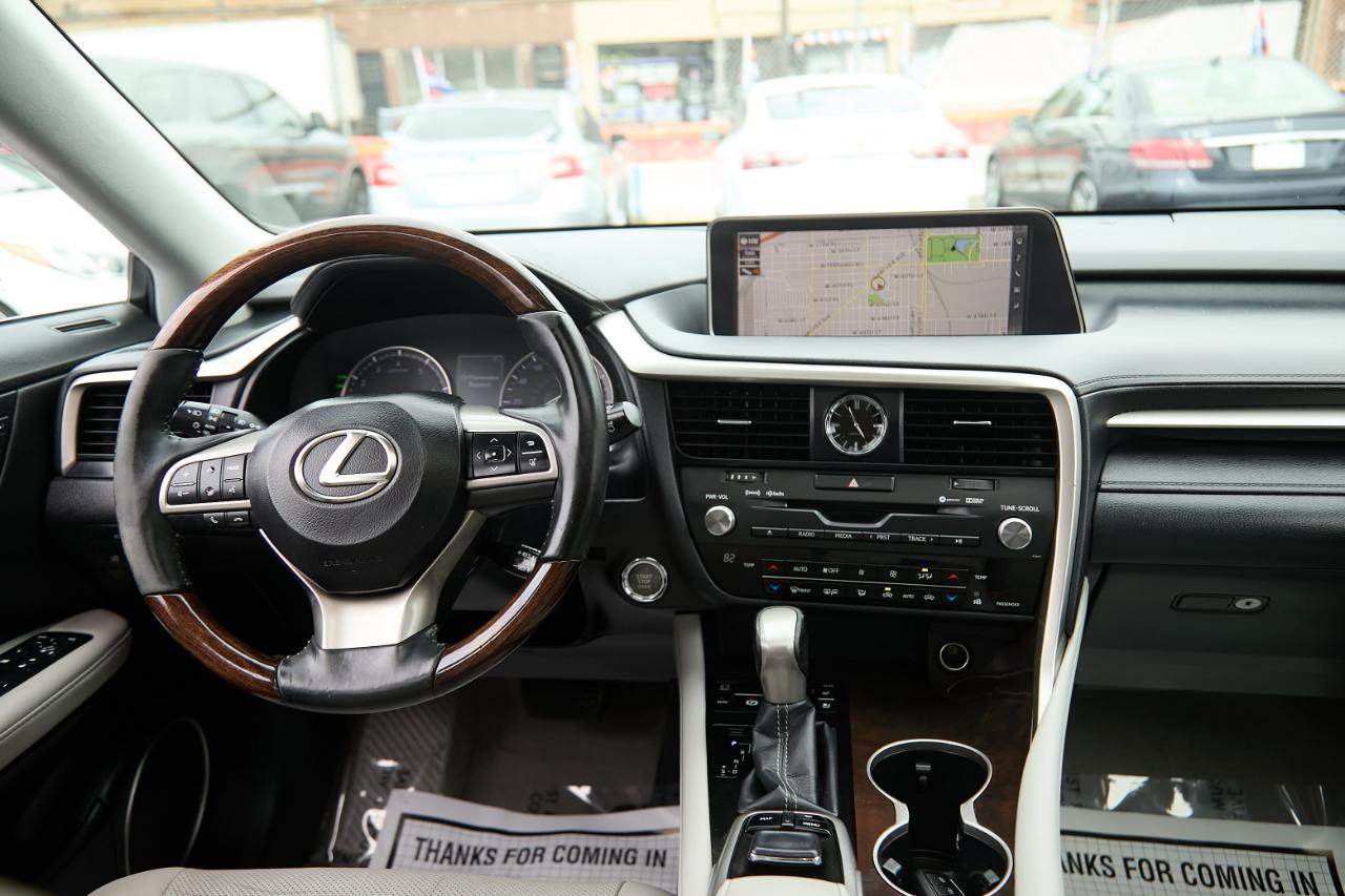 Lexus RX photo 27
