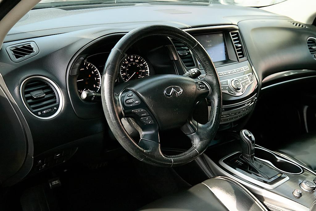Infiniti QX60 photo 15