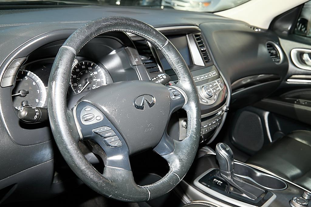 Infiniti QX60 photo 16