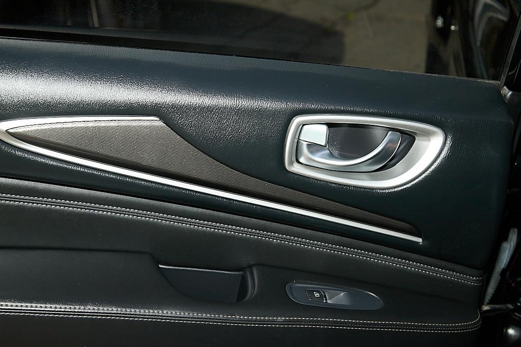 Infiniti QX60 photo 23