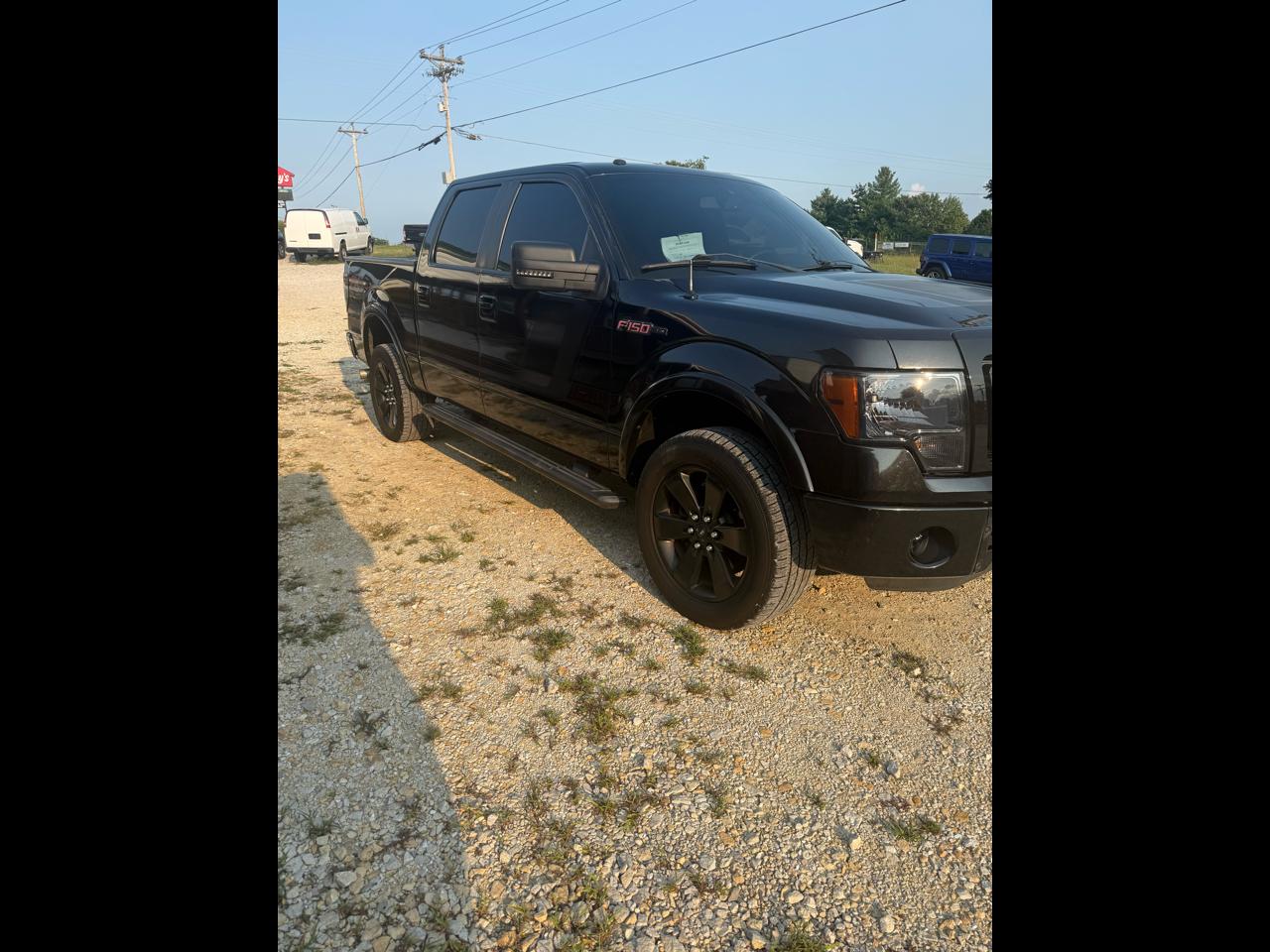 2014 Ford F-150 4WD SuperCrew 139" FX4