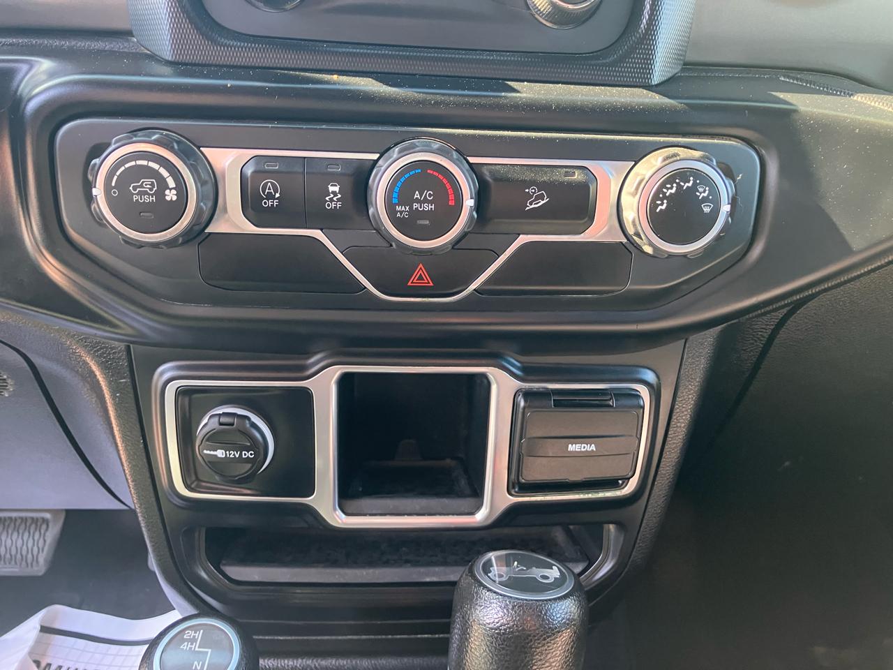 Jeep Wrangler Sport 4WD 2018