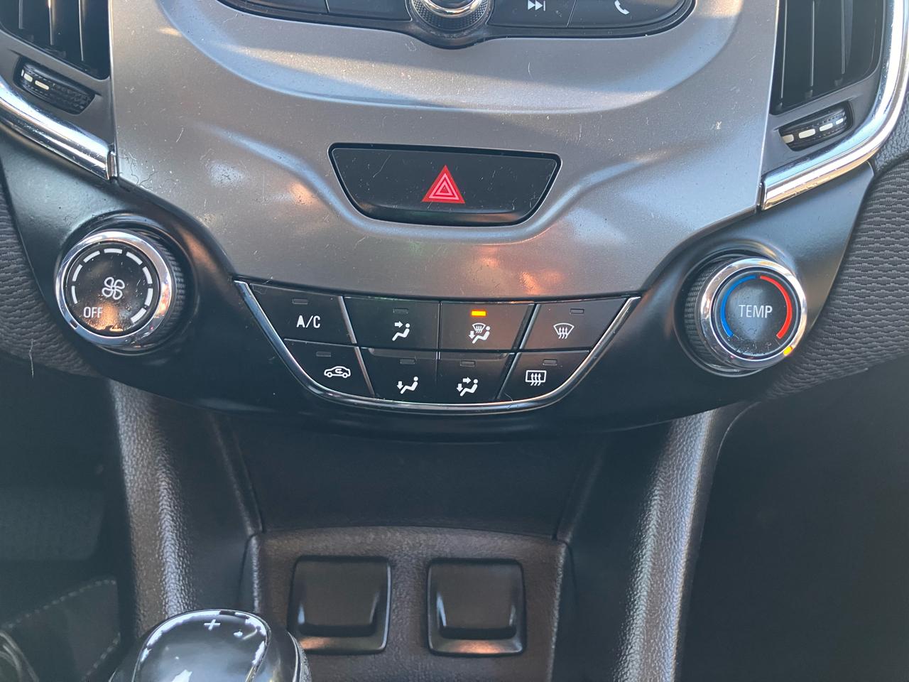 Chevrolet Cruze LT Auto 2017