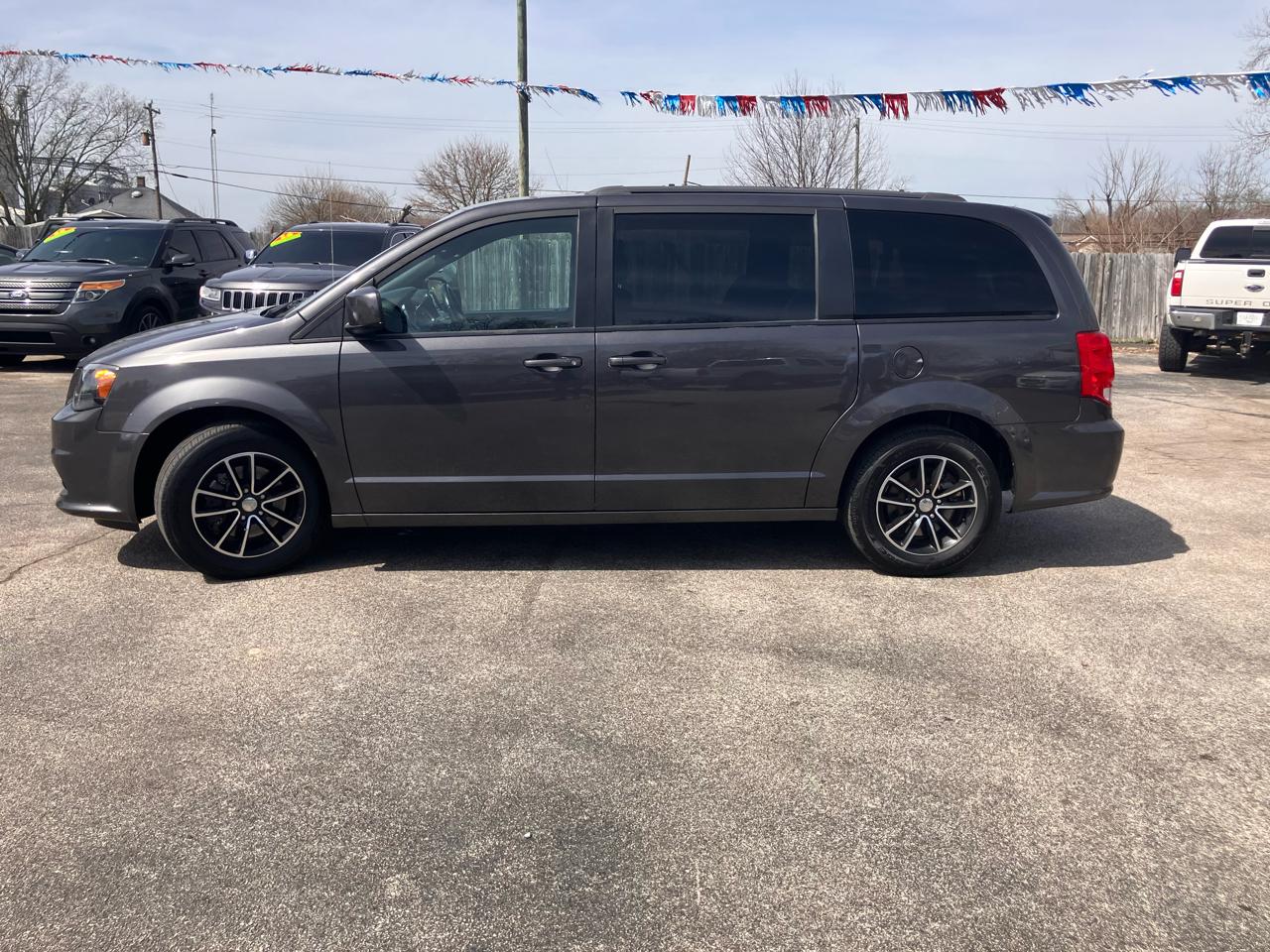 Dodge Grand Caravan SE 2019