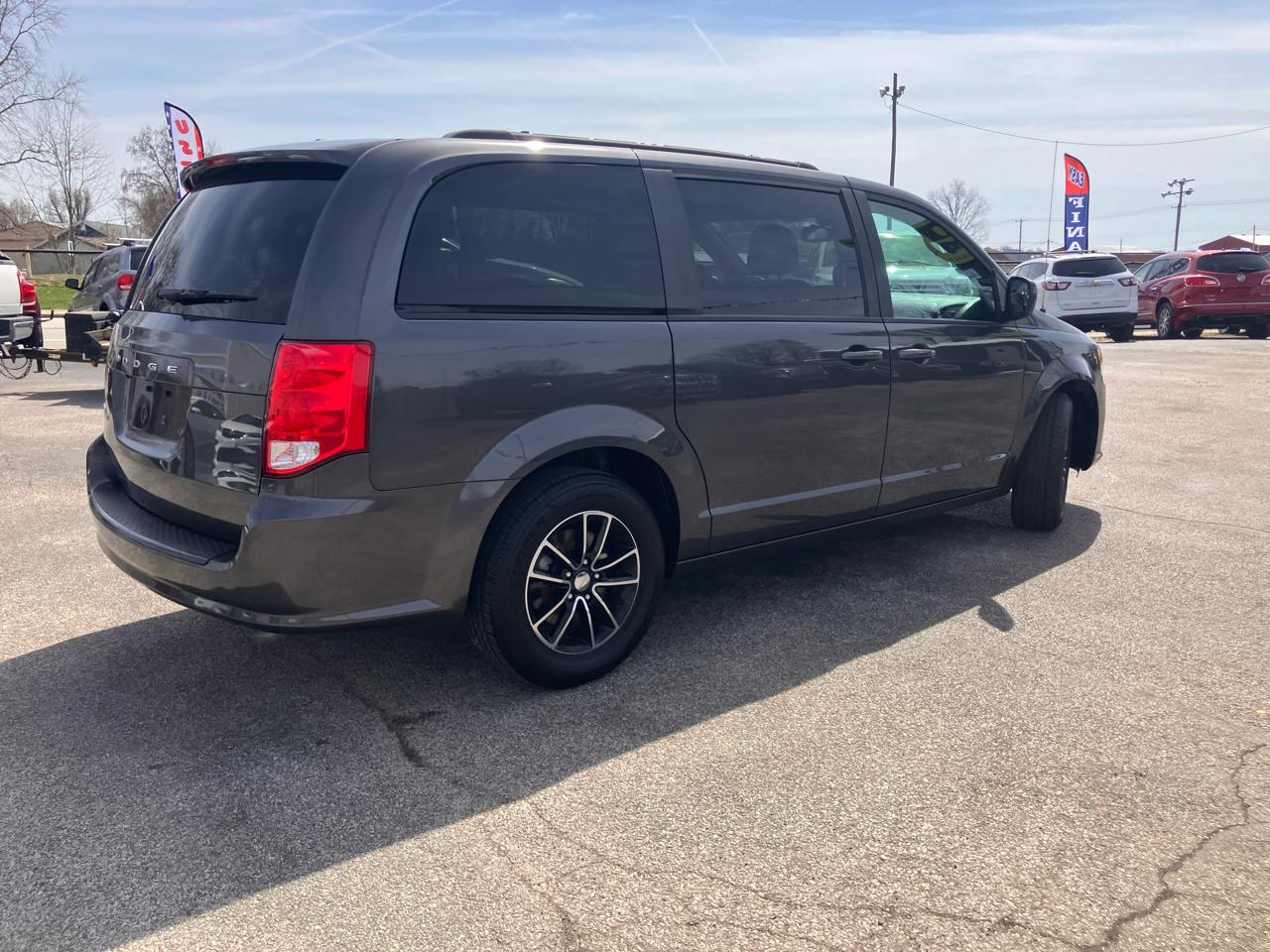 Dodge Grand Caravan SE 2019