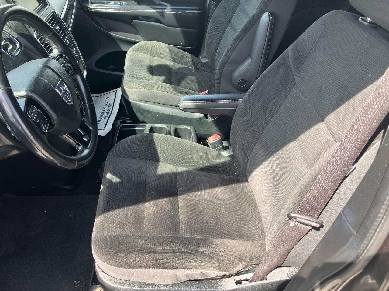 Dodge Grand Caravan SE 2019