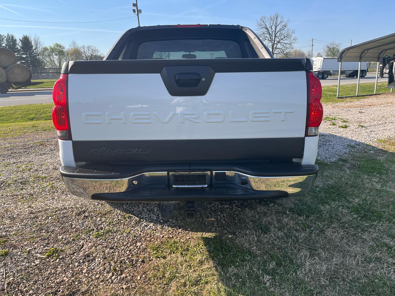 Chevrolet Avalanche 1500 4WD 2004