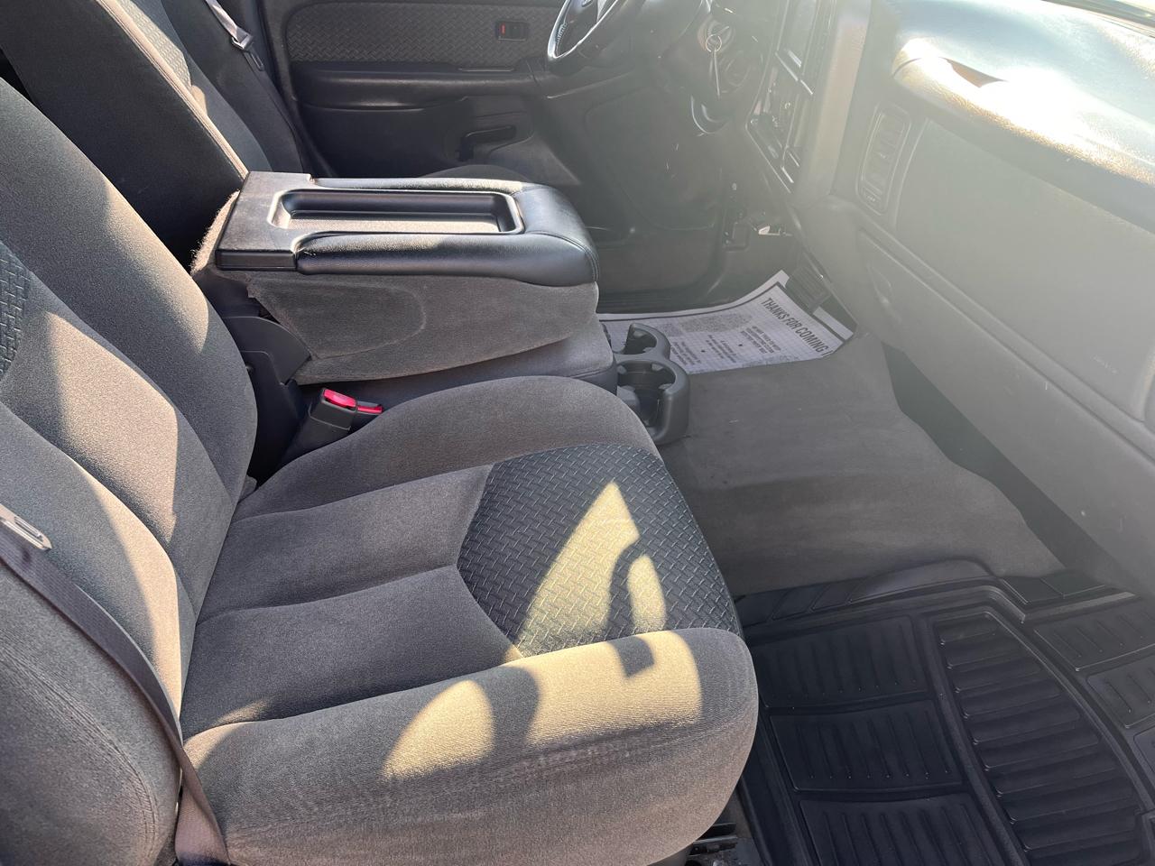 Chevrolet Avalanche 1500 4WD 2004