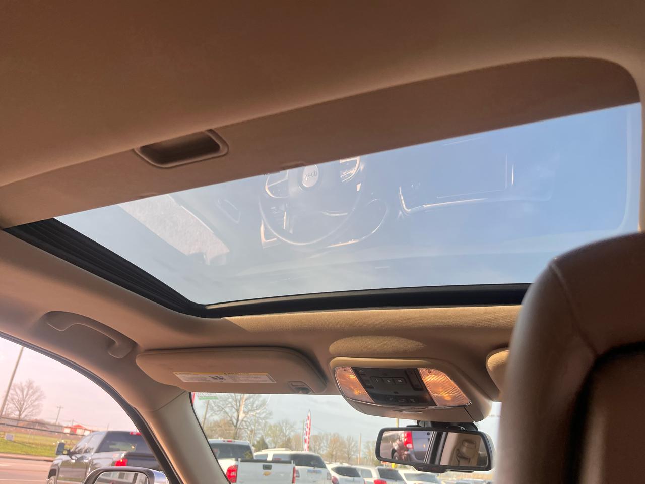 Jeep Grand Cherokee Limited 2WD 2014