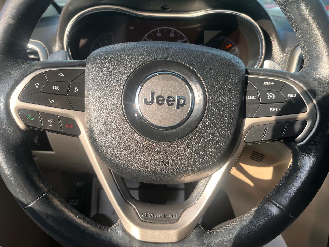 Jeep Grand Cherokee Limited 2WD 2014