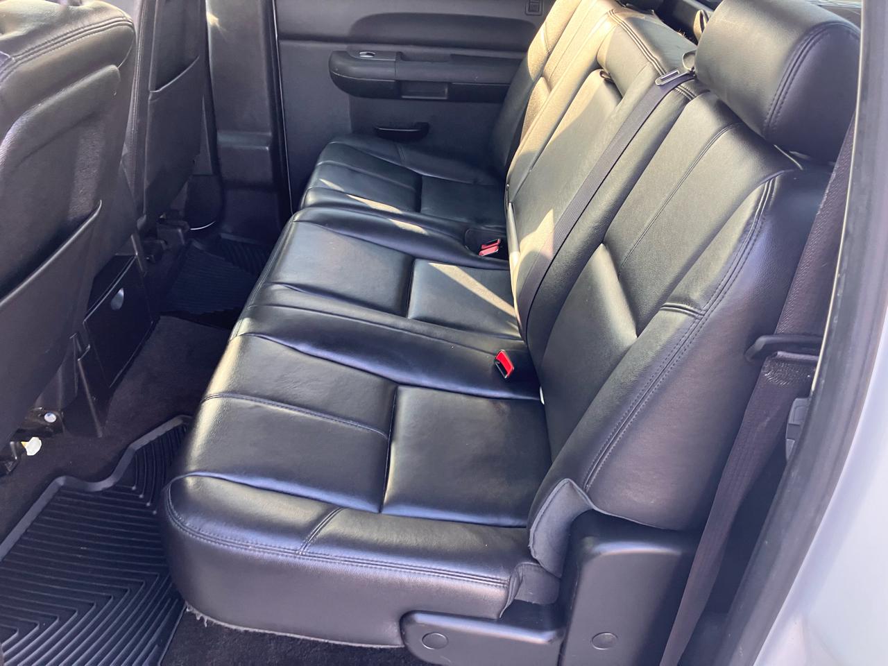 Chevrolet Silverado 1500 LT Crew Cab 4WD 2012