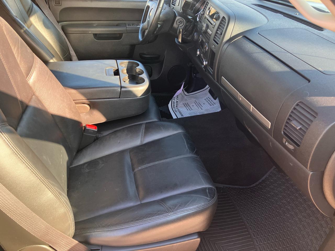 Chevrolet Silverado 1500 LT Crew Cab 4WD 2012