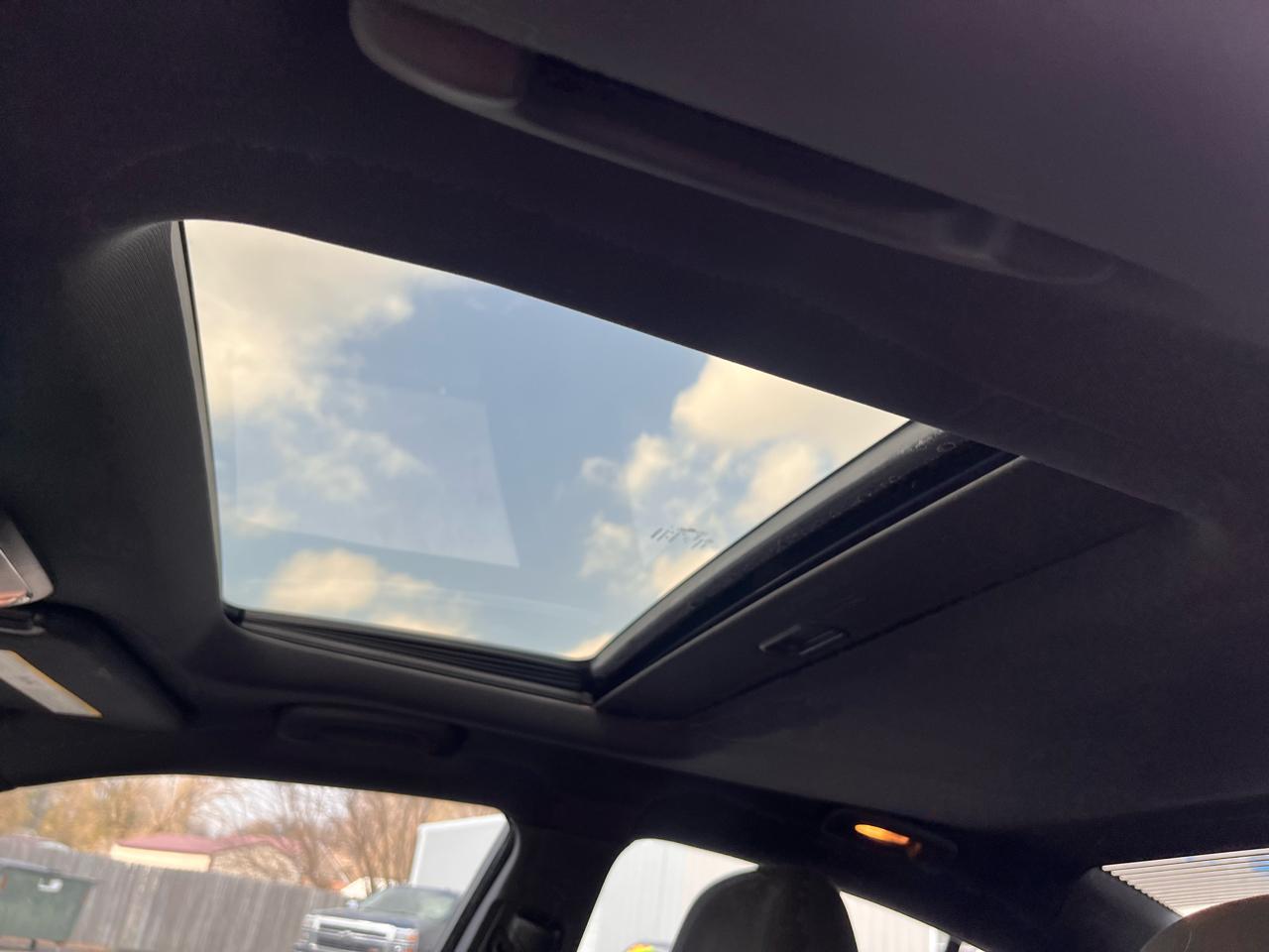 Dodge Charger SXT 2012