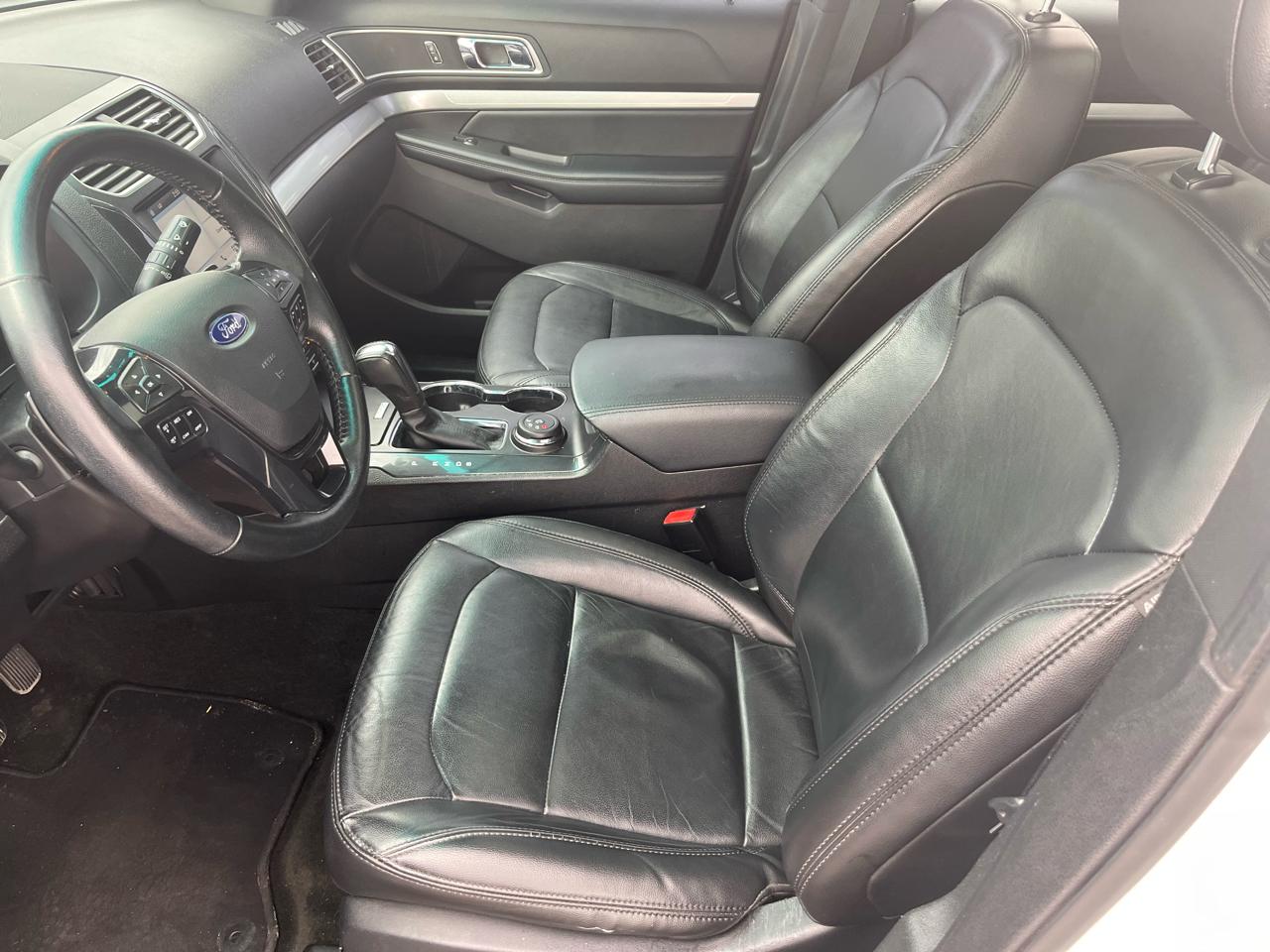 Ford Explorer XLT 4WD 2017